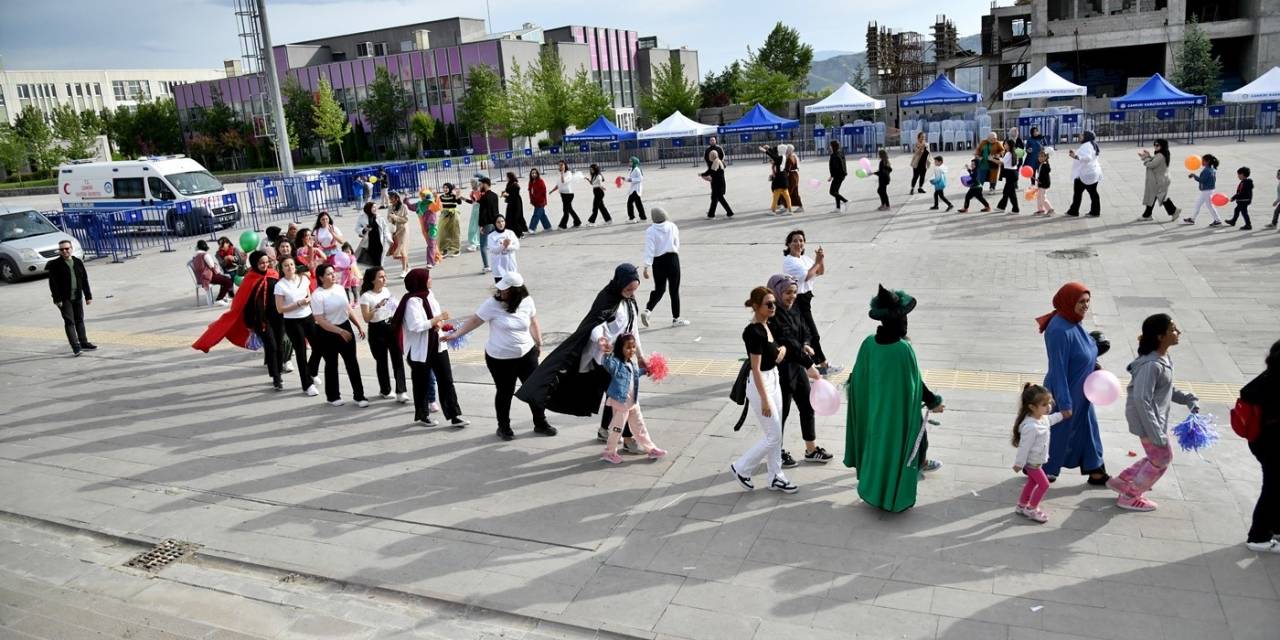 2. Bahar Çocuk Şenliği’nde Çocuklar Doyasıya Eğlendi
