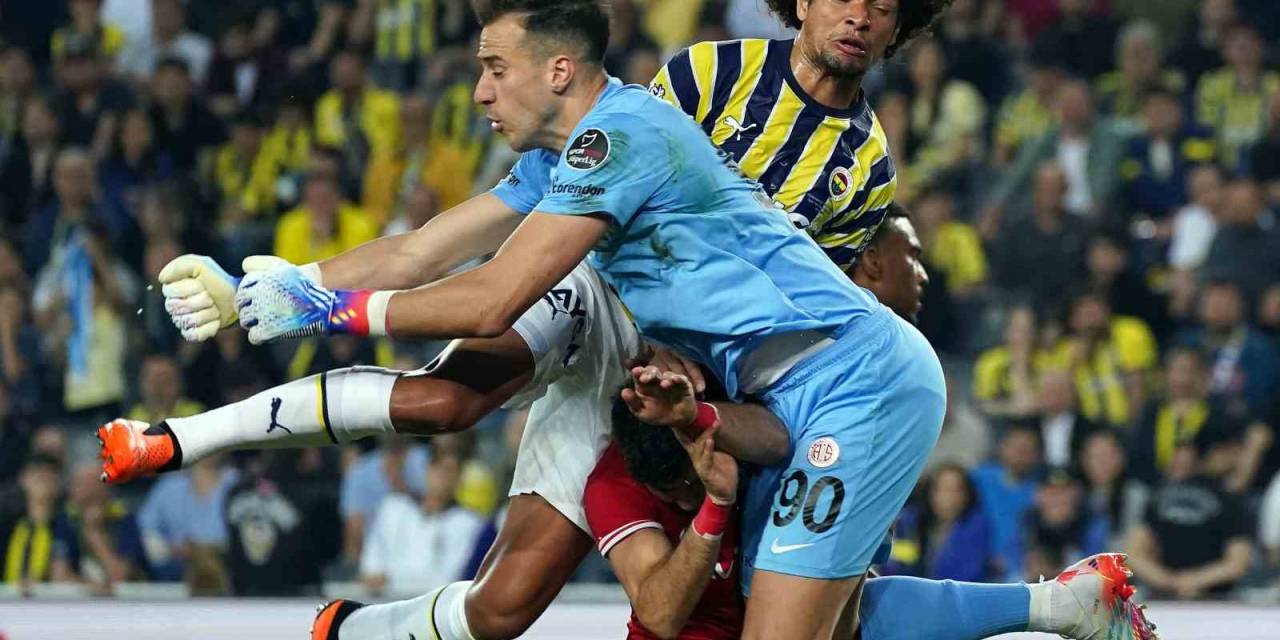 Spor Toto Süper Lig: Fenerbahçe: 2 - Fta Antalyaspor: 0 (maç Sonucu)