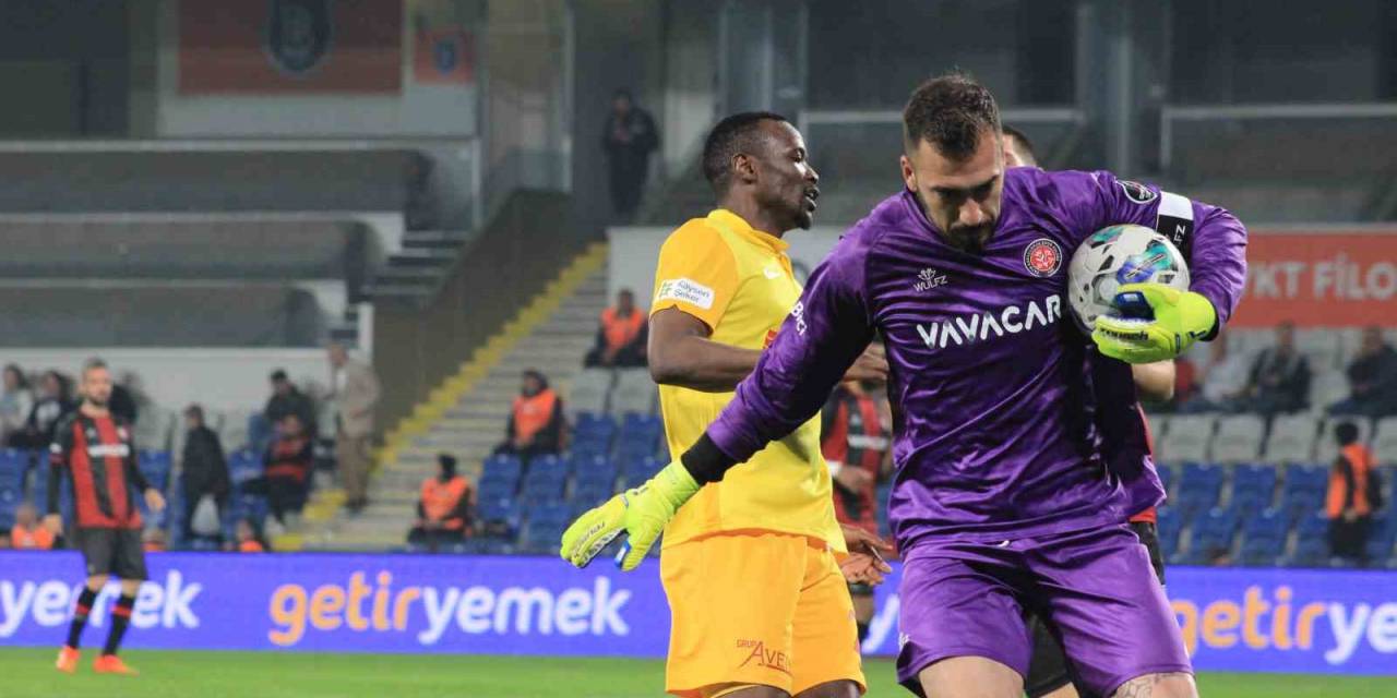 Spor Toto Süper Lig: Fatih Karagümrük: 2 - Kayserispor: 0 (maç Sonucu)