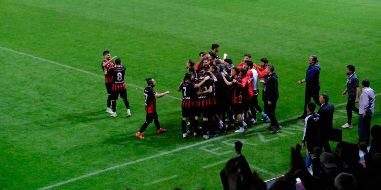 Tff 2. Lig Play-off: 24erzincanspor: 2 - Esenler Erokspor: 1
