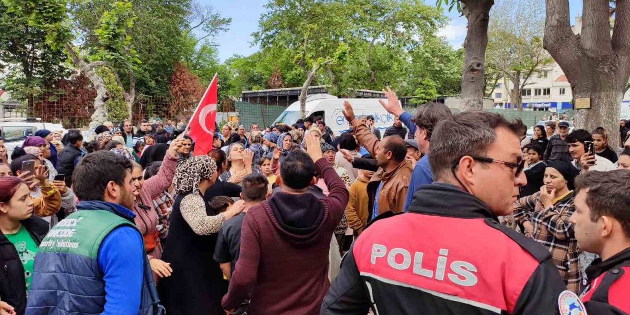 Edirne’de Vatandaşlar Emniyete Yürüdü
