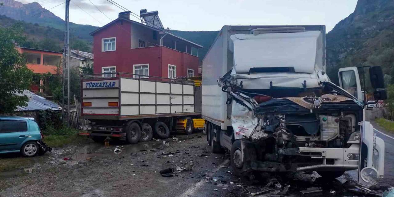 Gümüşhane’de Aynı Yerde 4. Kaza: 1 Yaralı
