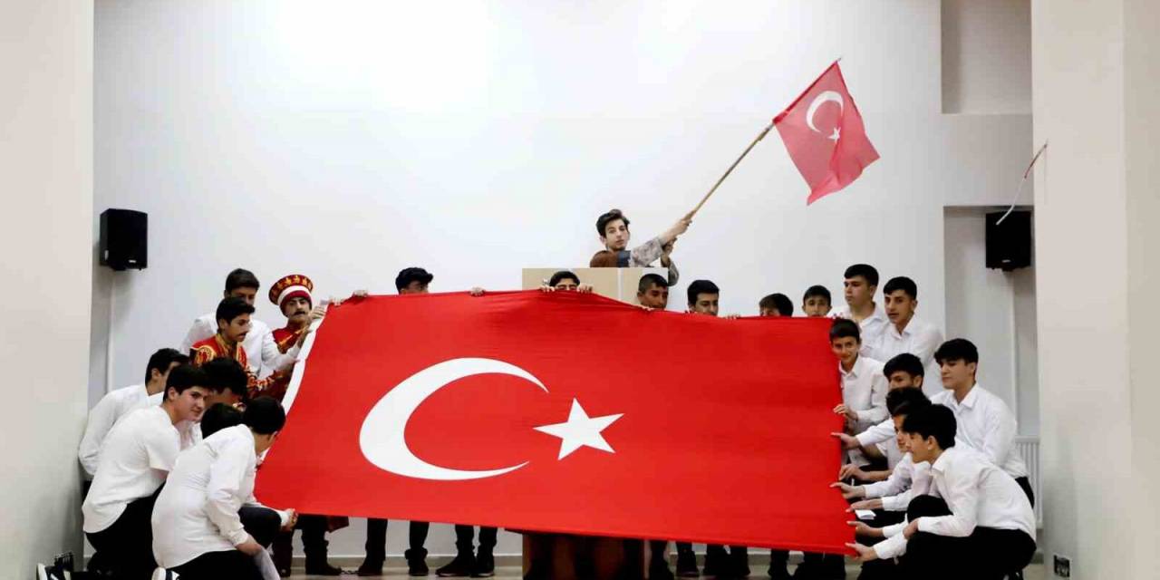 İstanbul’un Fethi Coşkuyla Kutlandı