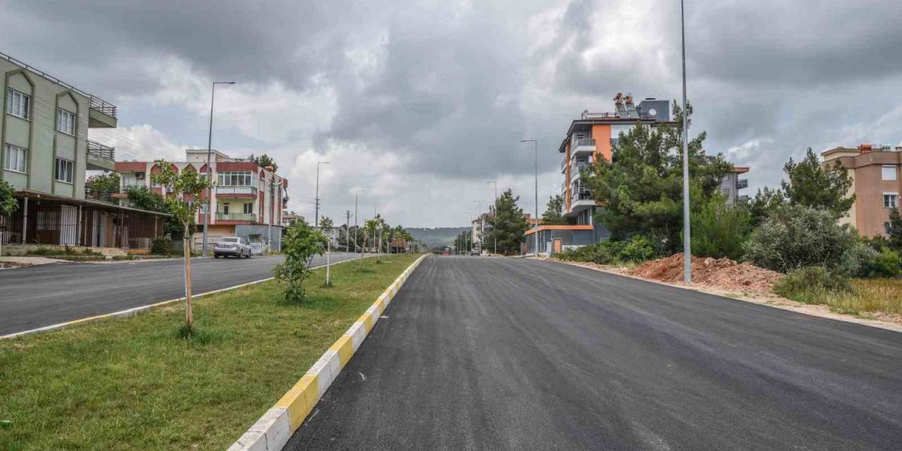 Varsak Aydoğmuş’un Yolları Da Güzelleşiyor