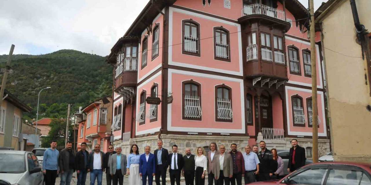 Nasreddin Hoca’yı Araştırmak İçin Almanya’dan Akşehir’e Geldiler