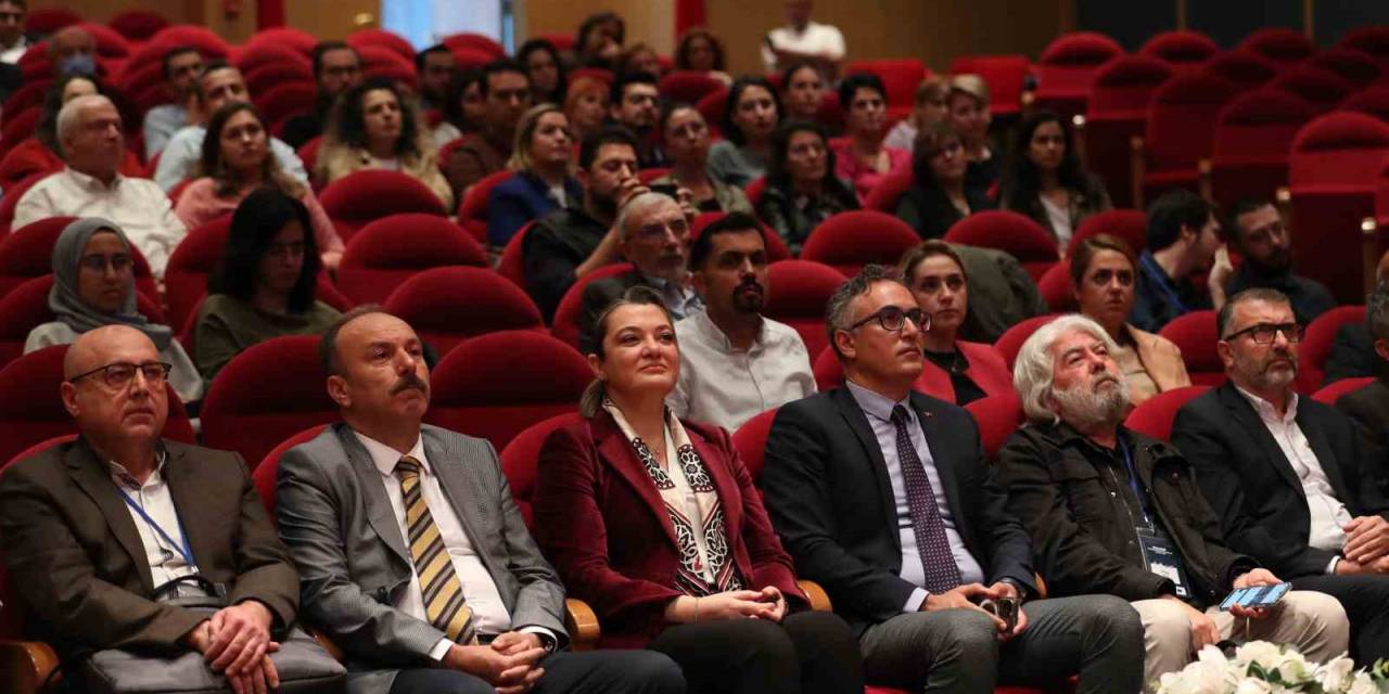 Antalya Dijital Şehir Olma Yolunda İlerliyor