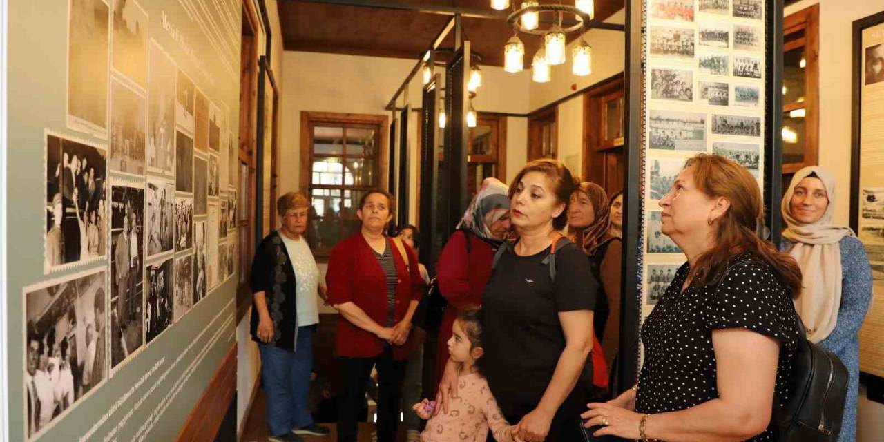 İz Bırakanlar Müzesi’ne Ziyaretçi Akını