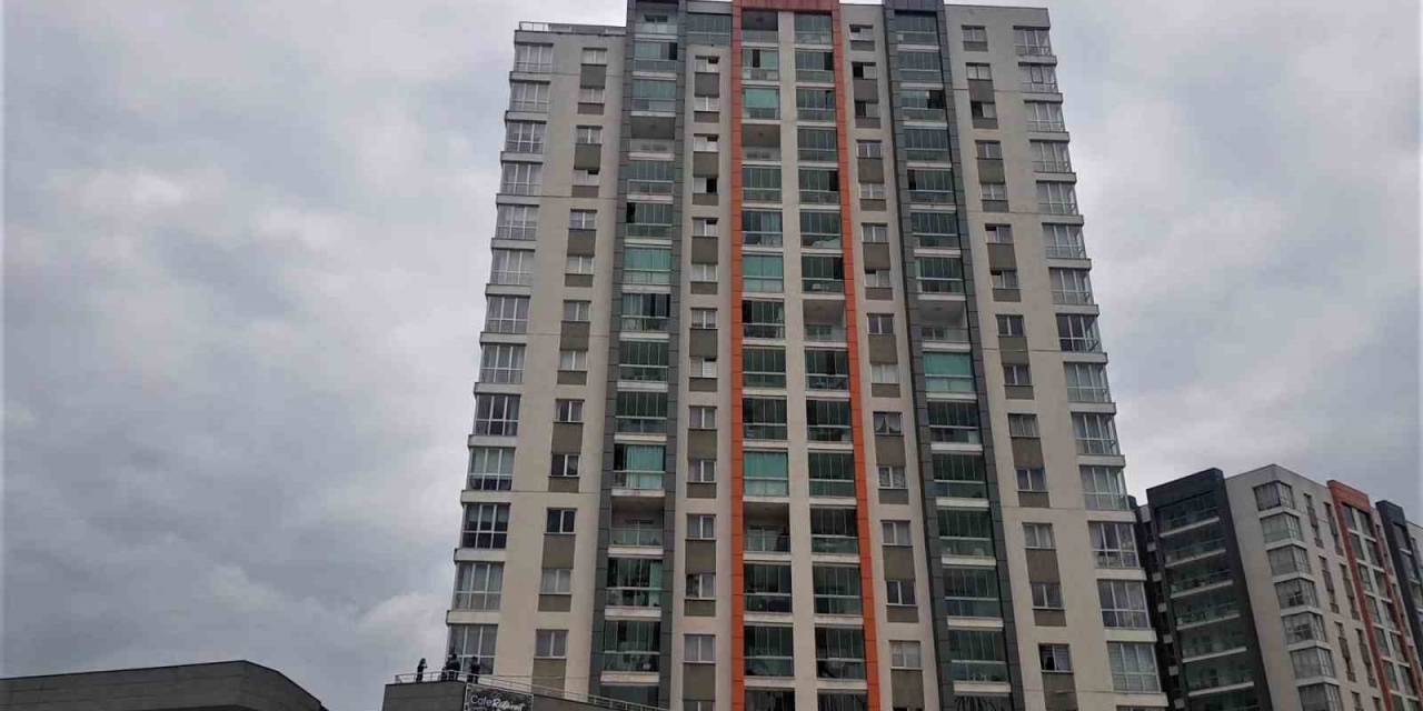 12. Kattan Düşen Bebek Hayatını Kaybetti