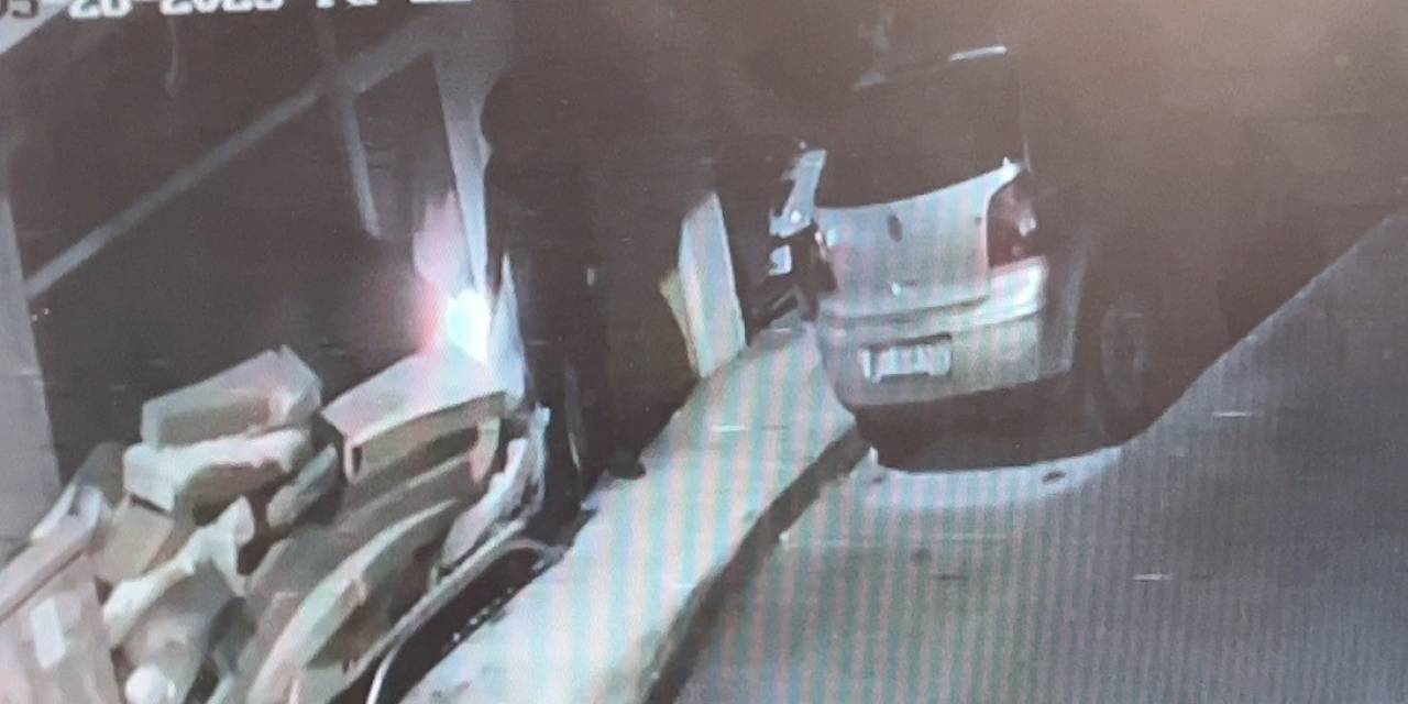 Benzin Döküp Yaktığı Binada Can Pazarı Yaşattı