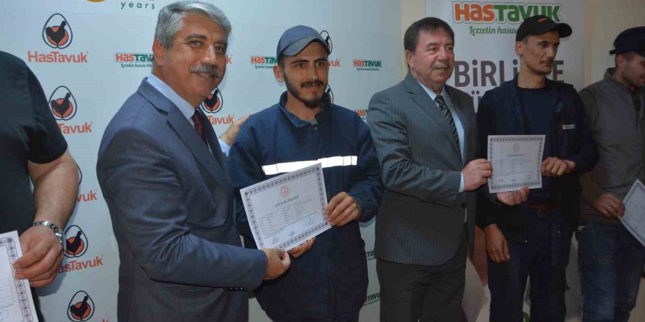 Hastavuk Personeli Eğitim İle Ustalık Belgesi Aldı