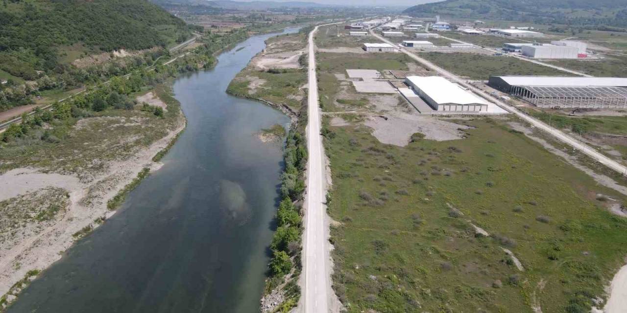 Bafra Osb’nin 5,5 Kilometrelik Beton Yolu Tamam