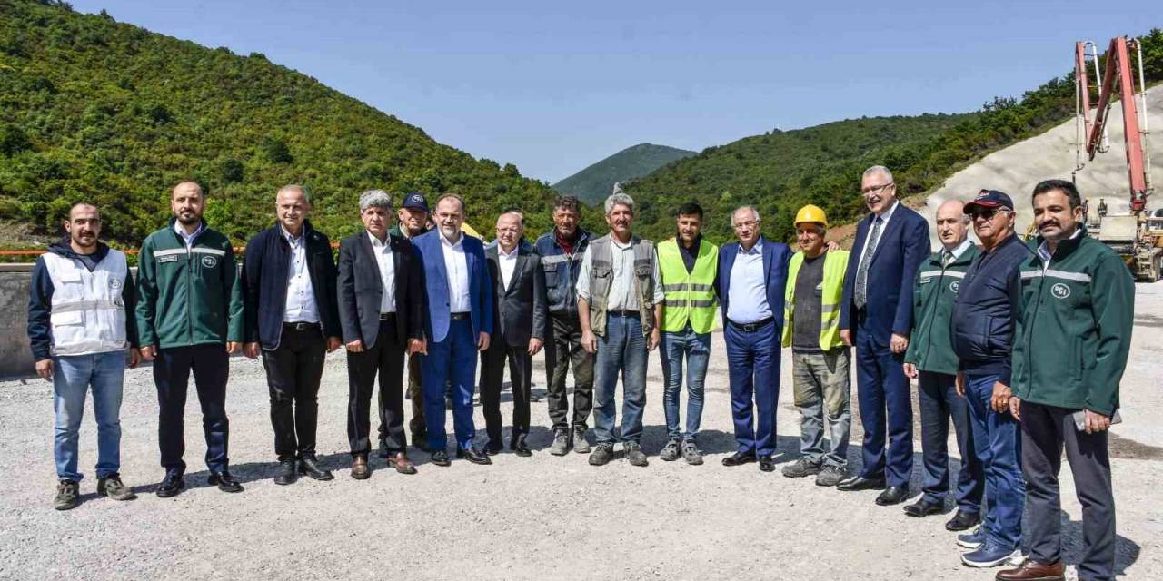 Karacabeylilerin 50 Yıllık Rüyası Gölecik Barajında Çalışmalar Sürüyor