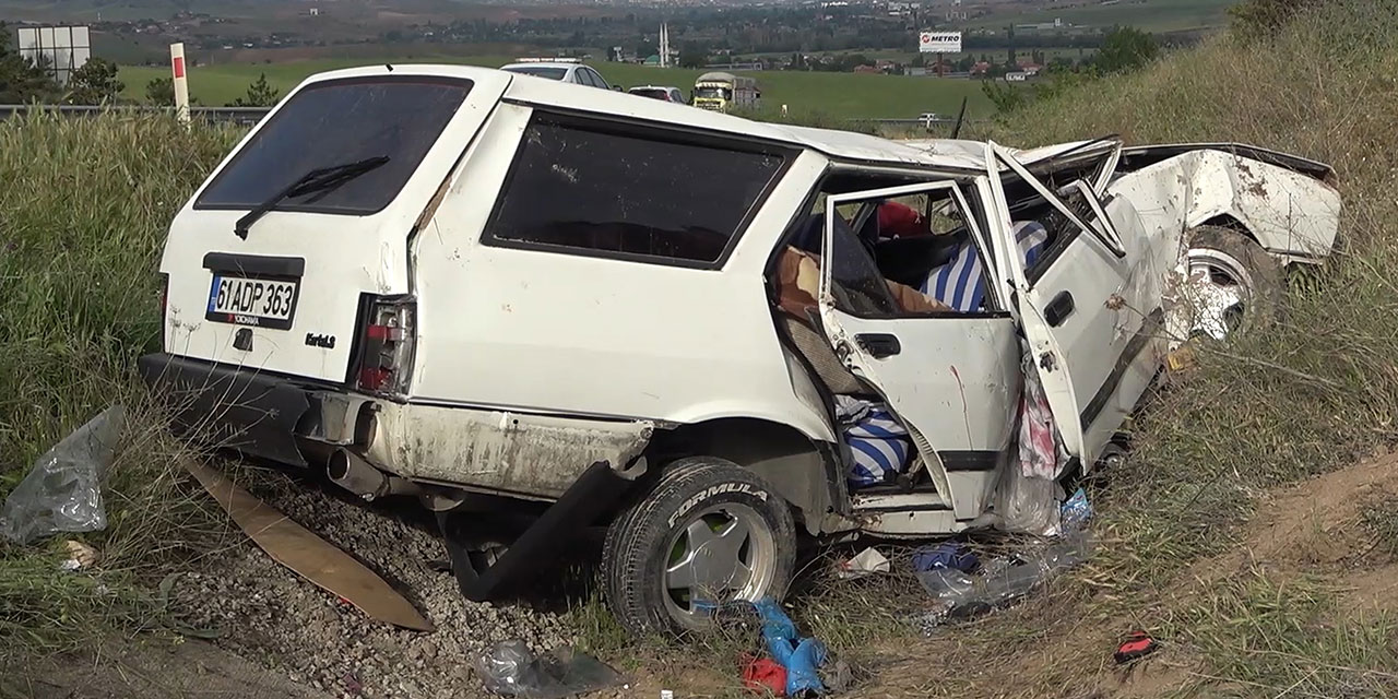 Takla Atan Otomobil Hurdaya Döndü: 4 Yaralı