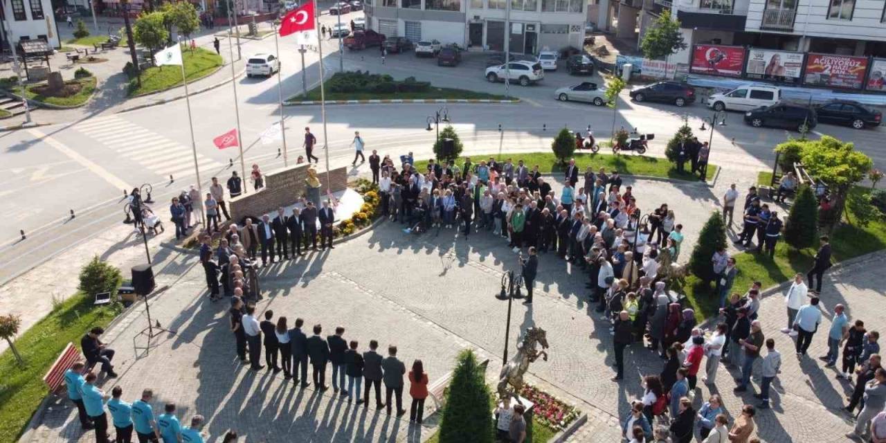 Belediyeye Iso 9001 Kalite Bayrağı Çektiler
