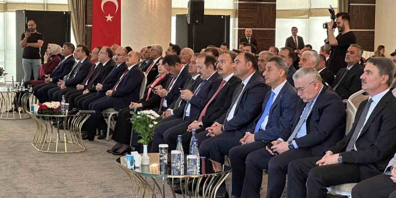 Vali Kızılkaya, 56. Olağan Genel Meclis Toplantısına Katıldı