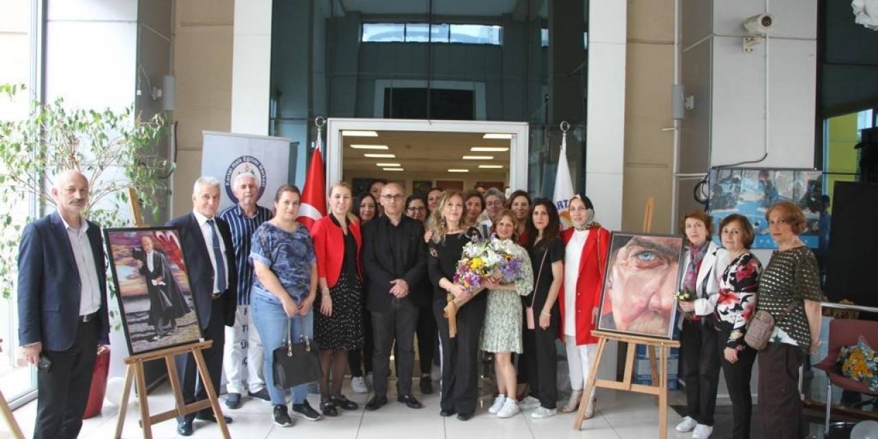 Soğanlık Kültür Merkezi, Resme Gönül Veren Sanatçıların Sergisine Ev Sahipliği Yaptı