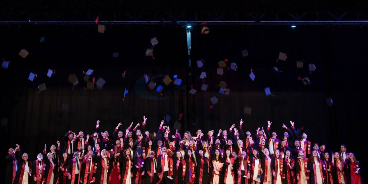 Tıp Fakültesi’nde Yemin Töreni Heyecanı