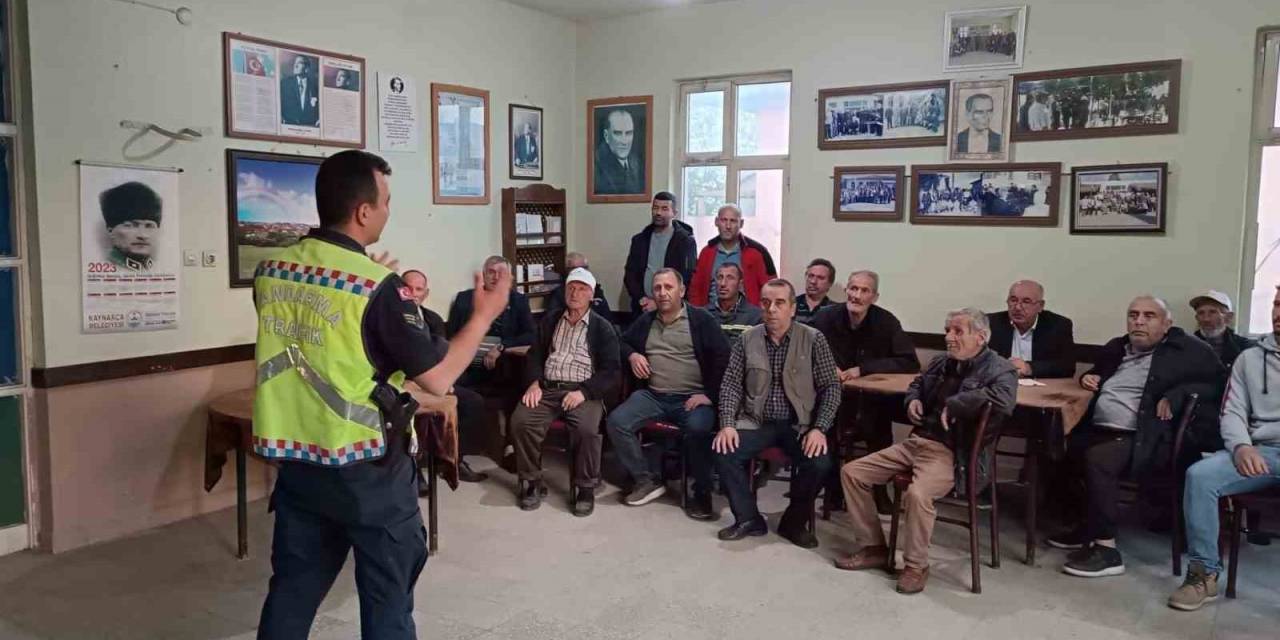 Jandarma’dan 10 Bin 586 Kişiye Trafik Kuralı Eğitimi