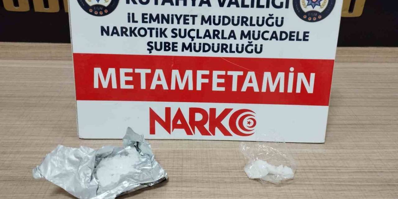 Kütahya’da Durdurulan Araçta Uyuşturucu Ele Geçirildi