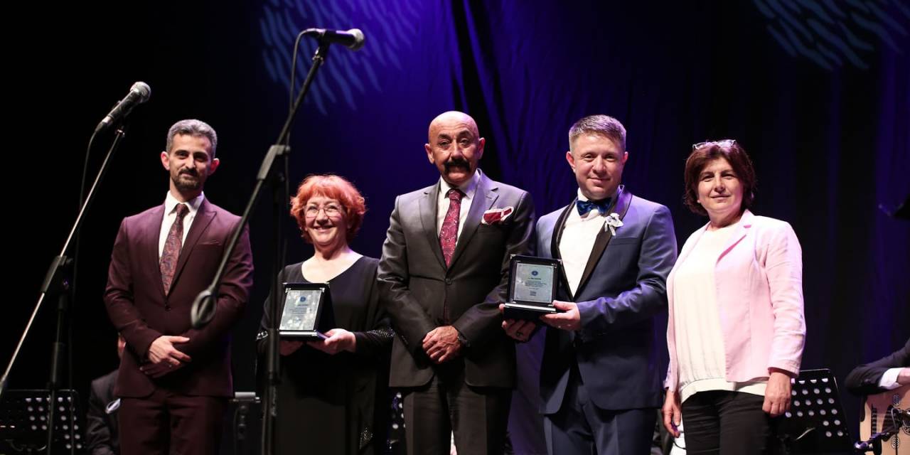 Tkm’de Sanat Müziği Konseri