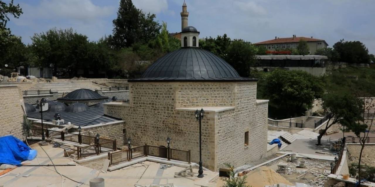 Tarihi Hoca Hasan Hamamının Restorasyon Çalışmaları Yüzde 90 Oranında Tamamlandı