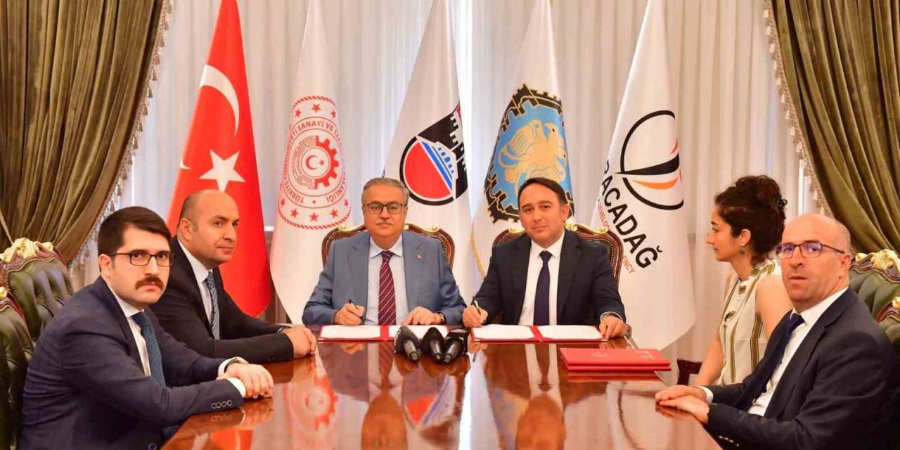 Diyarbakır’da Depremzede Kadınlar Şehri Kalkındıracak