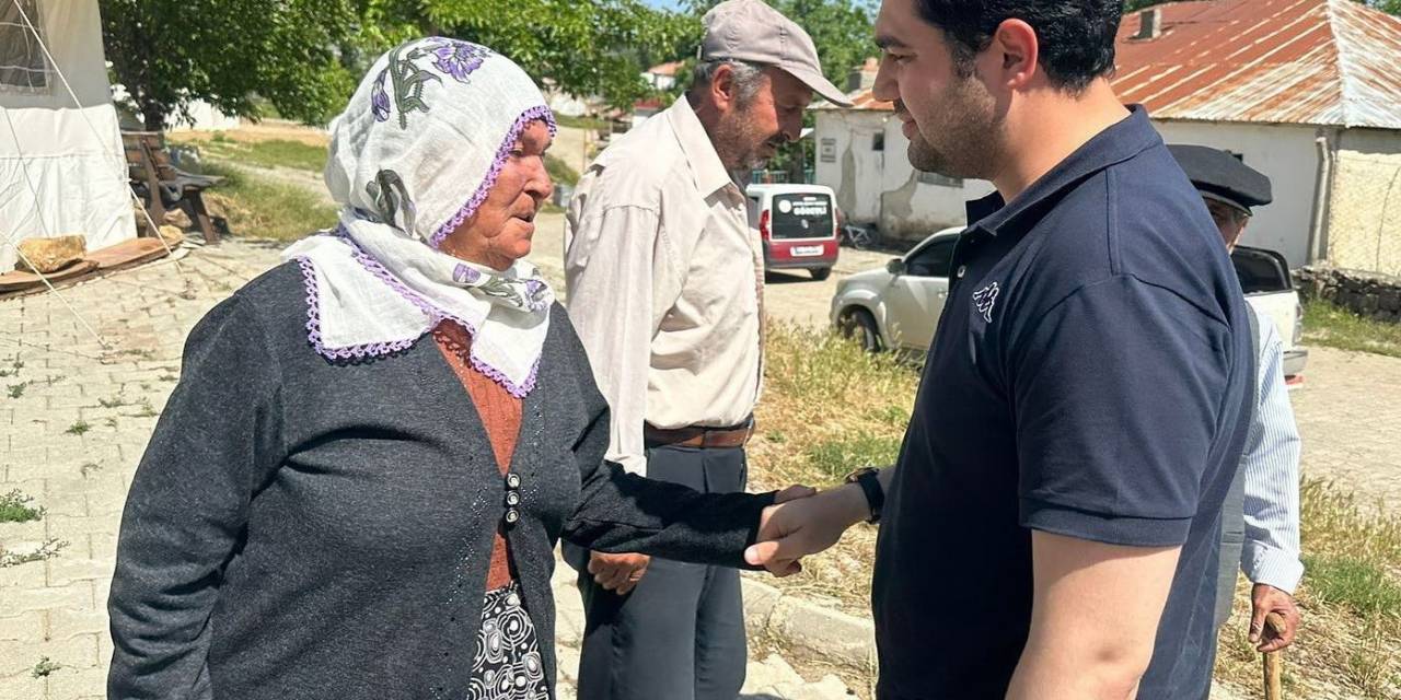 Kaymakam Seyhan, Köylerde İncelemelerde Bulundu
