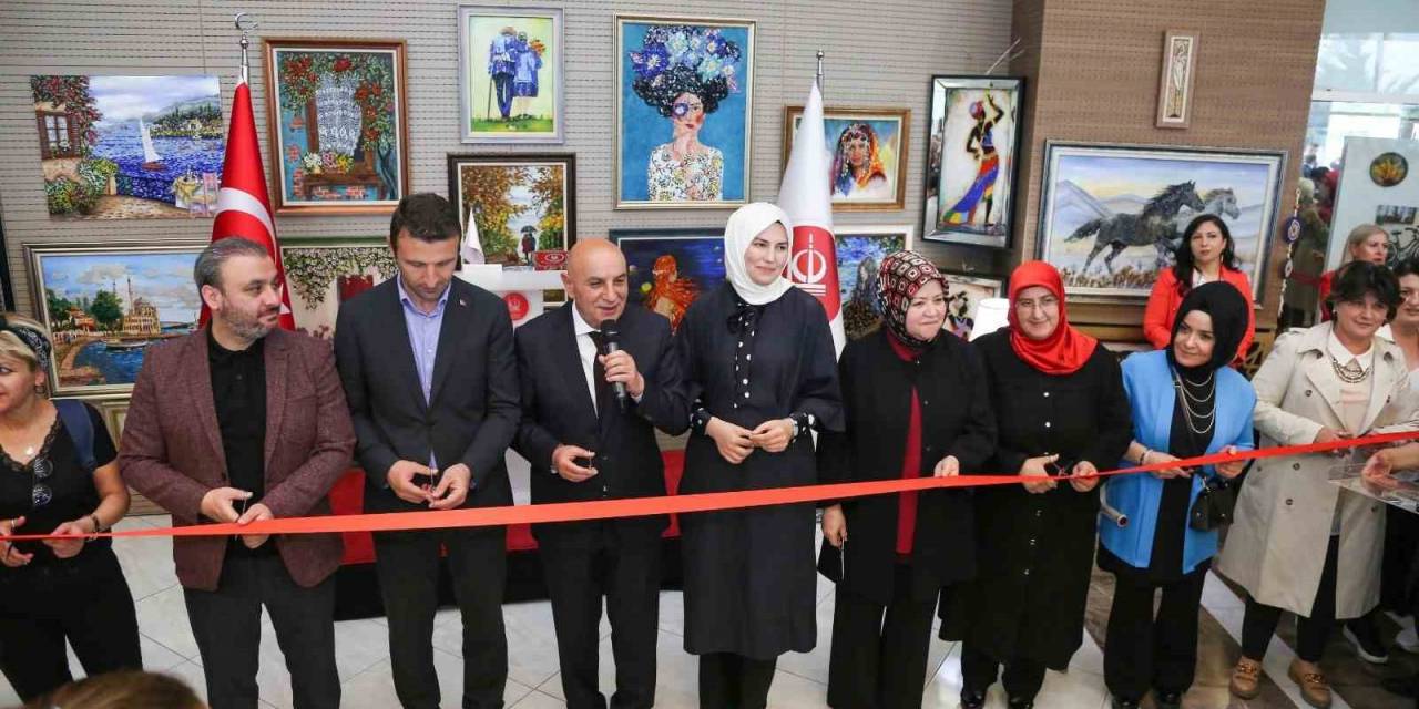 Keçmek Yıl Sonu Sergisi Keçiören’de Açıldı