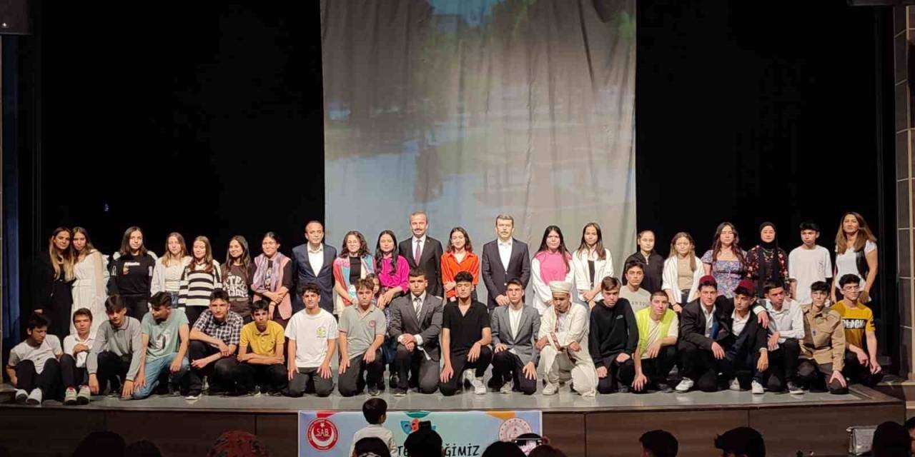 “masallar Diyarı” Ve “pamuk Prenses” Tiyatroları Anasınıfı Öğrencileri İçin Oynandı