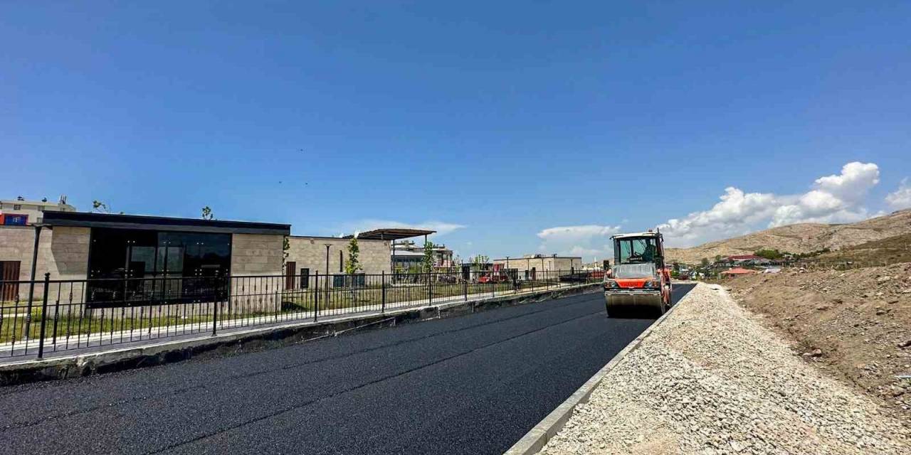 Beşyol Millet Bahçesi Yolu Asfaltlandı