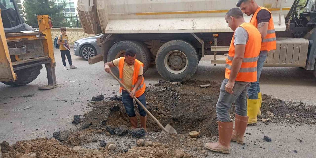 Siski Ekipleri Arızalara Müdahale Ediyor