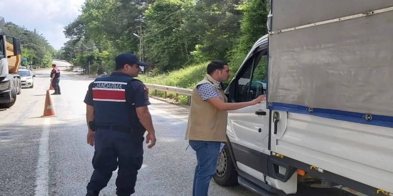 Kurban Bayramı Öncesinde Hayvan Satışı Ve Sevkiyatı Denetlenmeye Başlandı