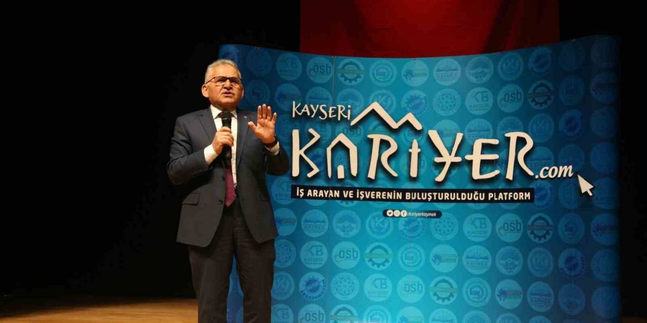 Kayseri Kariyer Merkezi 1 Ayda 349 Kişiye İstihdam Sağladı