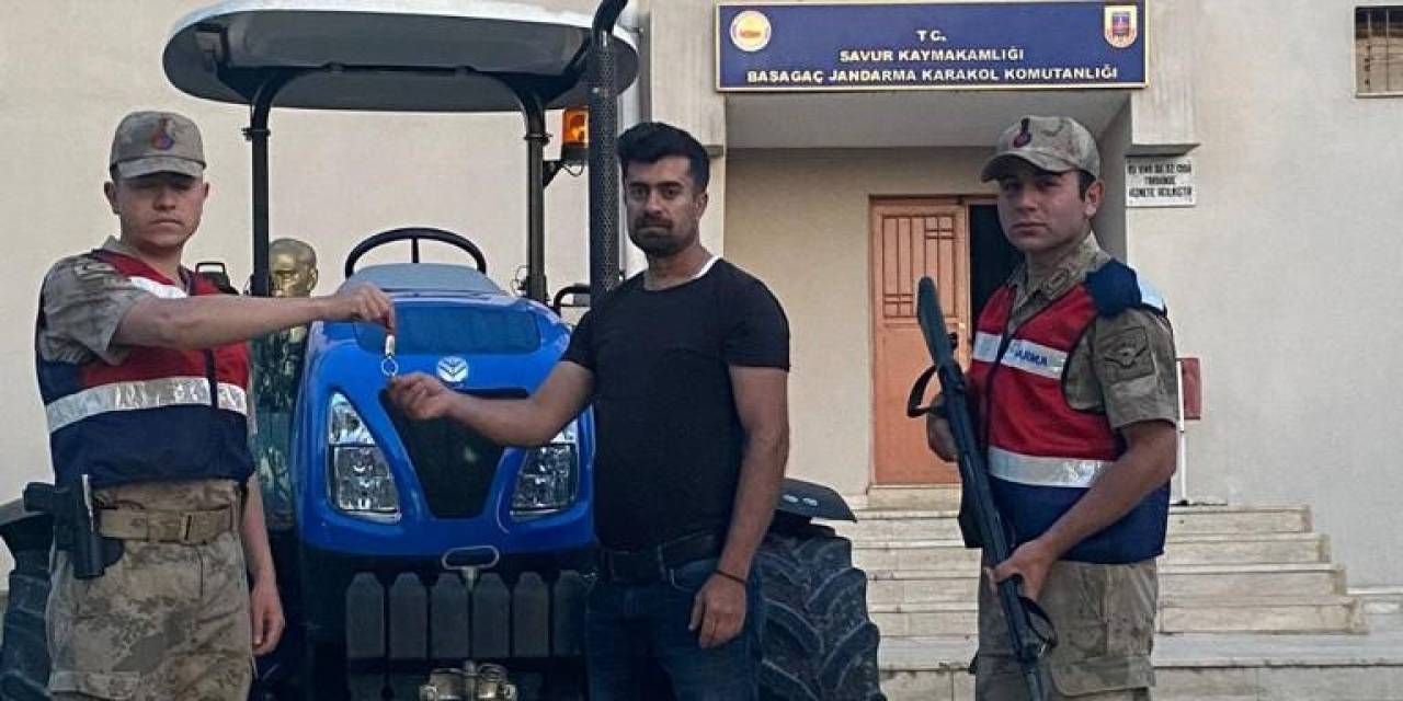 Mardin’de İki Ay Önce Çalınan Traktör Sahibine Teslim Edildi
