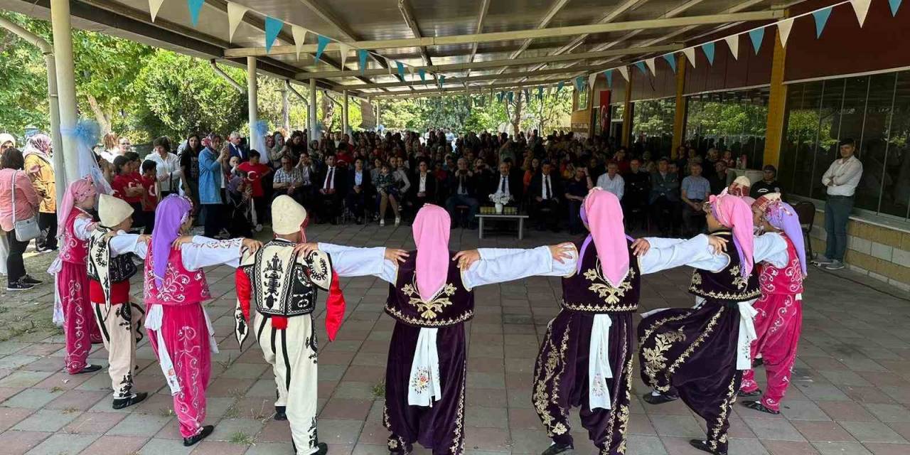 Hayat Boyu Öğrenme Şenliği Başladı