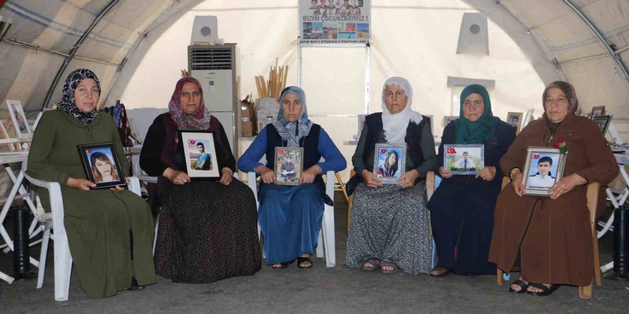Teslim Olan Çocuklar Evlat Nöbetindeki Ailelere Umut Oluyor