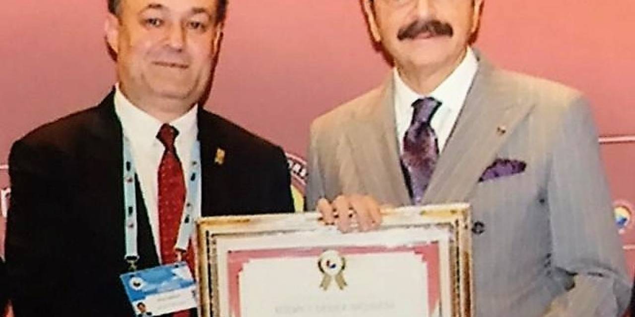 Tobb’dan Buldan Yönetimine Hizmet Şeref Belgesi