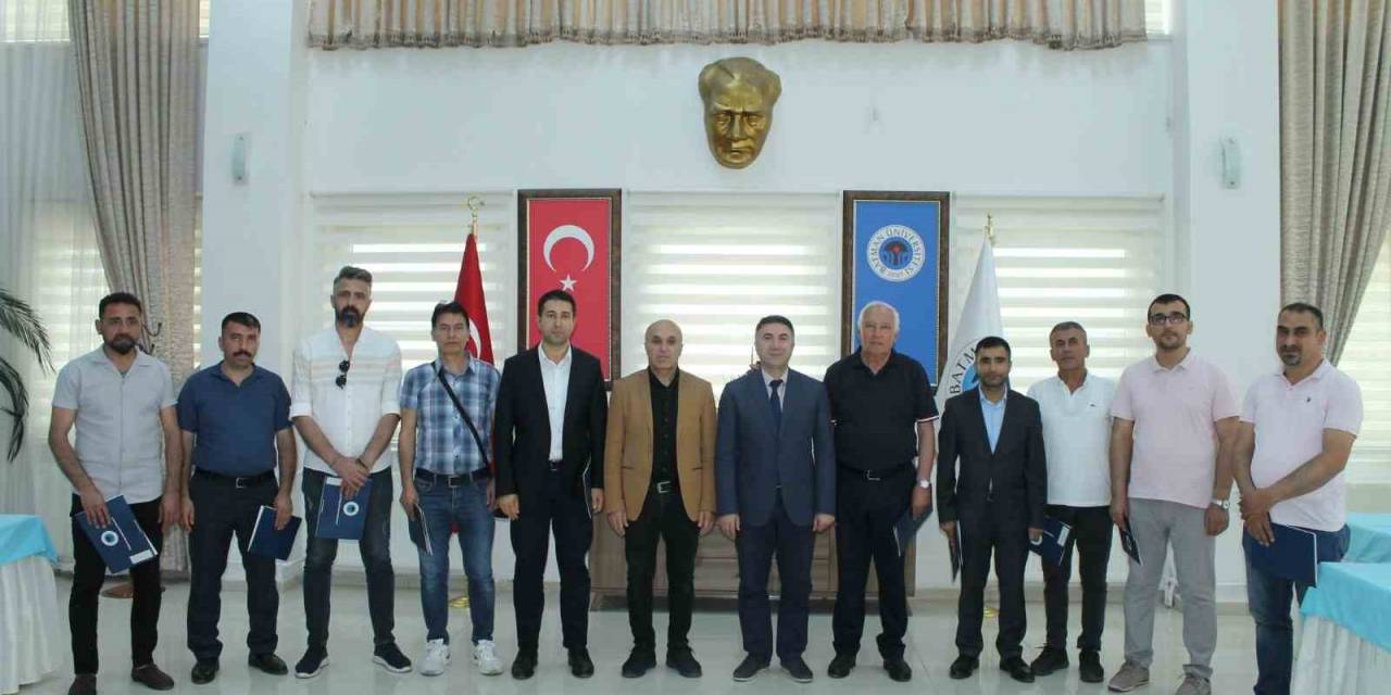 Depremde Görev Alan Batman Üniversitesi Personellerine Teşekkür Belgesi Verildi
