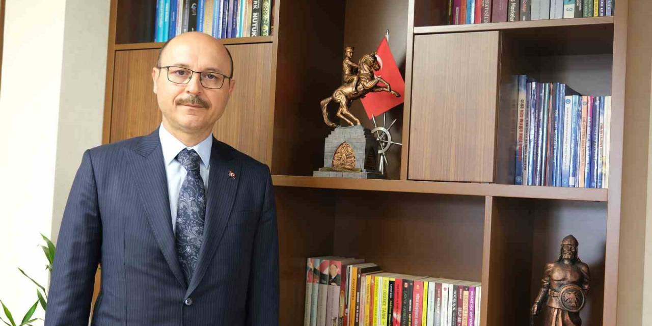 Türk Eğitim-sen Genel Başkanı Geylan’dan Akademisyen Maaşları İçin Çağrı