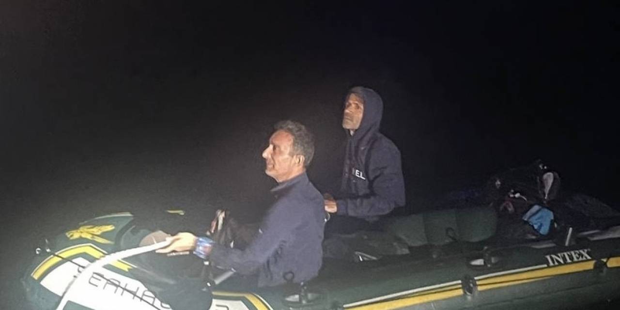 Ayvacık Açıklarında 2 Kaçak Göçmen Yakalandı