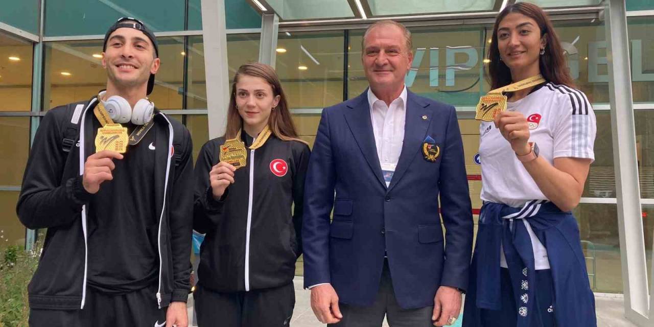 Dünya Şampiyonu Milli Tekvandocular Yurda Döndü