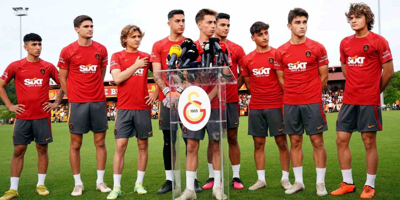 Özgür Baran Aksaka: "cumhuriyetin 100. Yılında Kupayı Kazandığımız İçin Çok Mutluyuz"