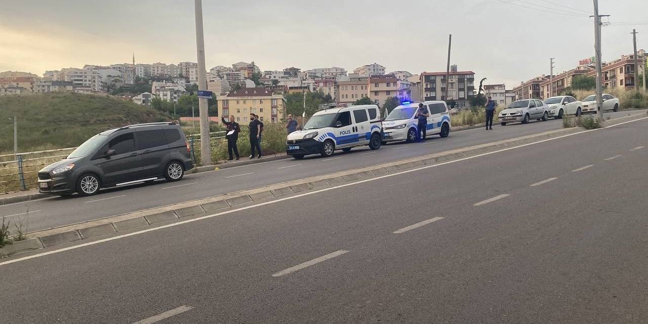 Aracıyla Seyir Halindeyken Hayatının Şokunu Yaşadı