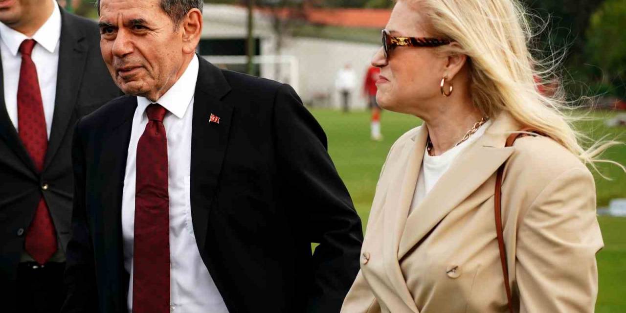 Dursun Özbek: "ali Bey’i Yemeğe Davet Ettim"