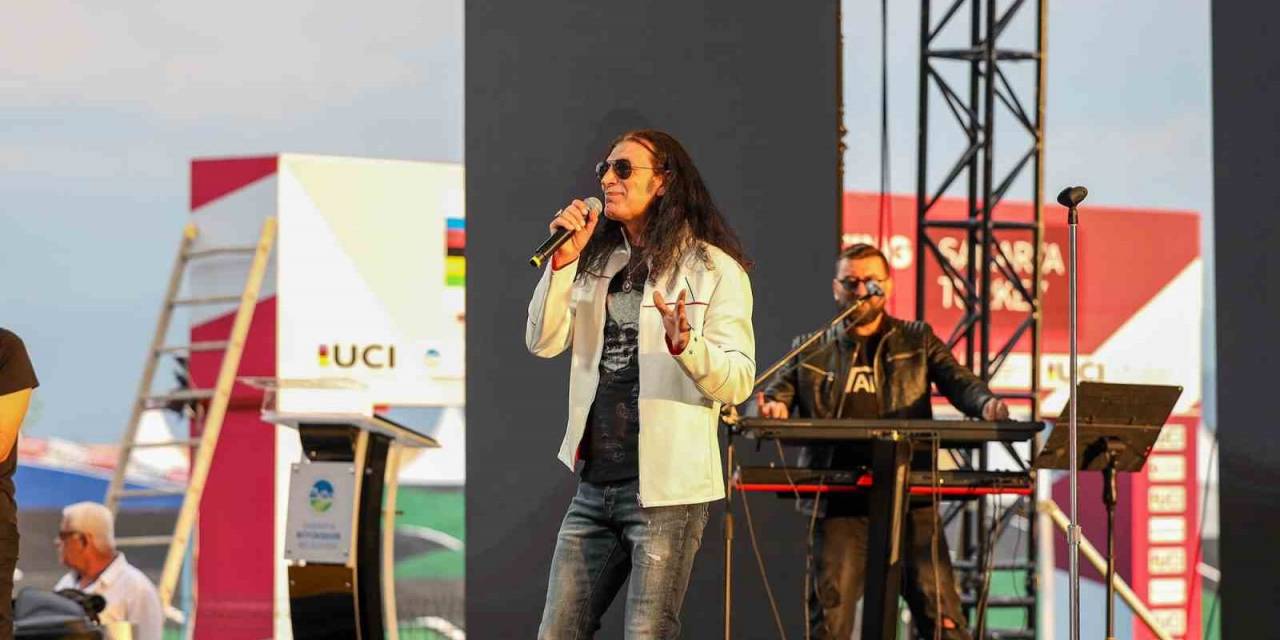 Bmx World Cup Seremonisinde Şovlar Ve Gösteriler Adeta Nefes Kesti