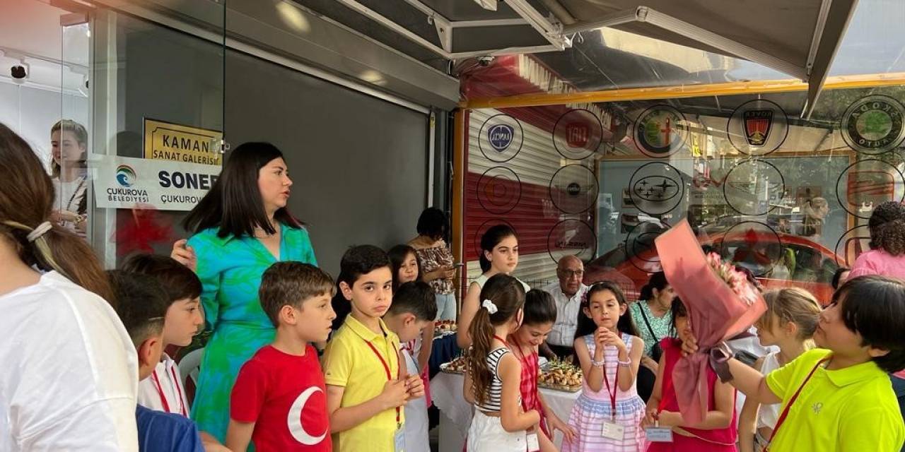 Adana’da Minik Öğrencilerden Karma Sergi