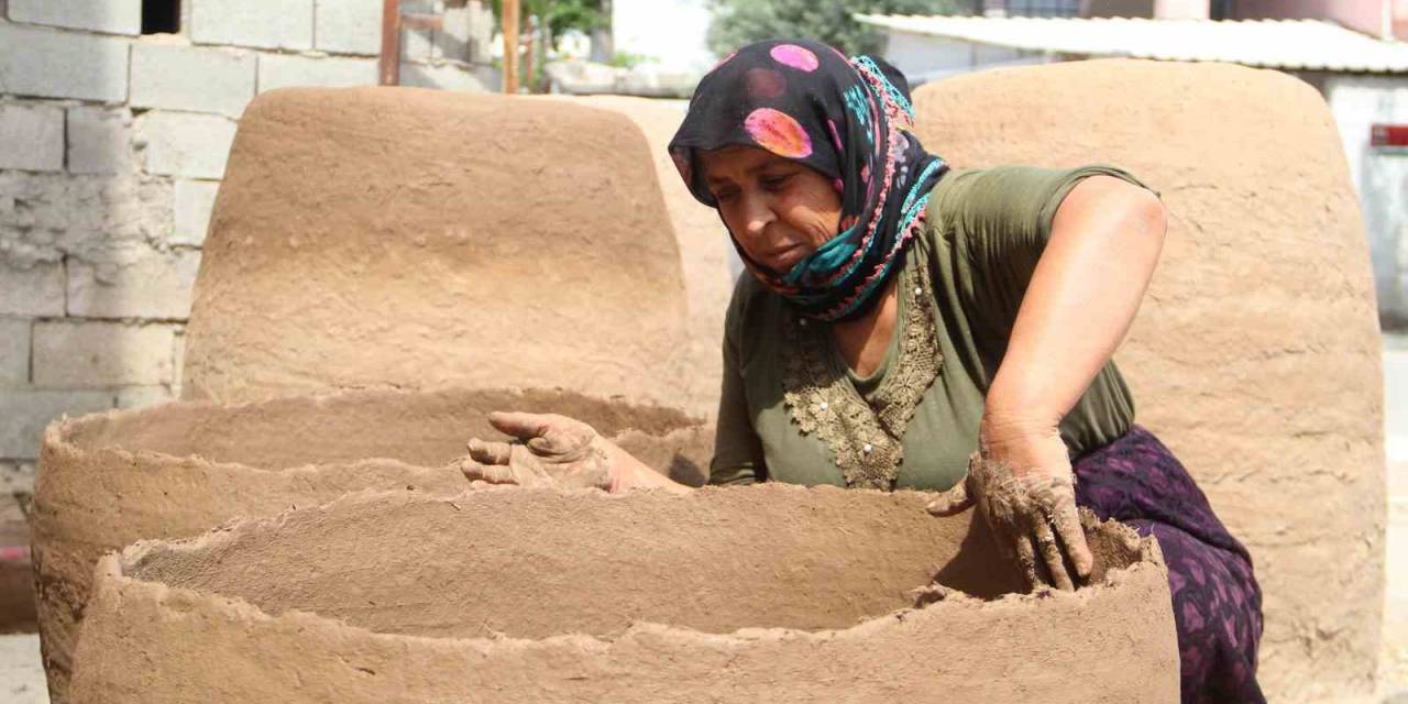 Deprem Tandırları Yıkınca, Talebe Yetişemez Oldu