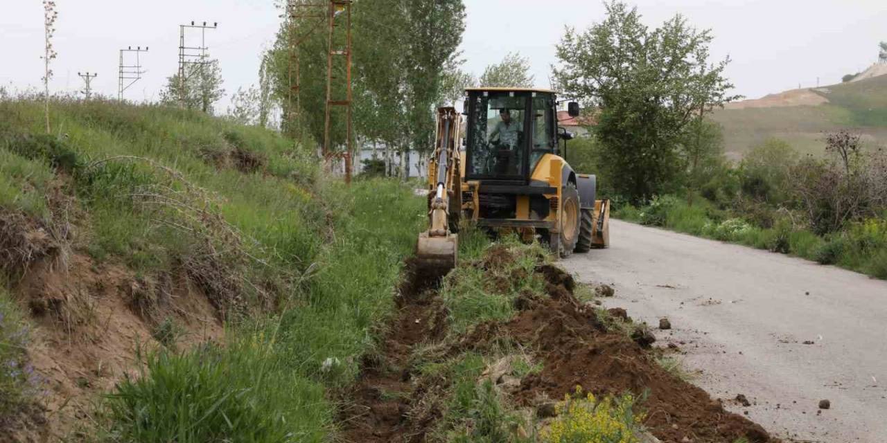 Van Büyükşehir Belediyesi Tarımsal Faaliyetlerine Start Verdi