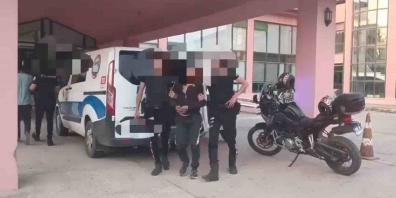 15 Ve 8 Yıl Hapis Cezaları Bulunan 2 Hükümlü Yakalanıp Tutuklandı