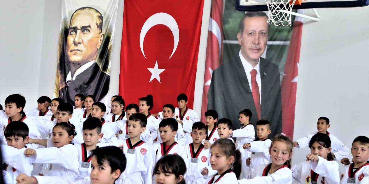 Jandarmadan İlk: Kırsaldaki Çocuklar Sporla Tanıştı